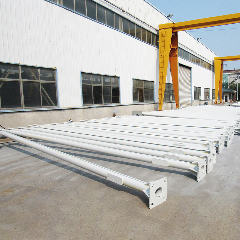 Poteaux de réverbère en acier carrés octogonaux hexagonaux ronds personnalisés pour éclairages extérieurs