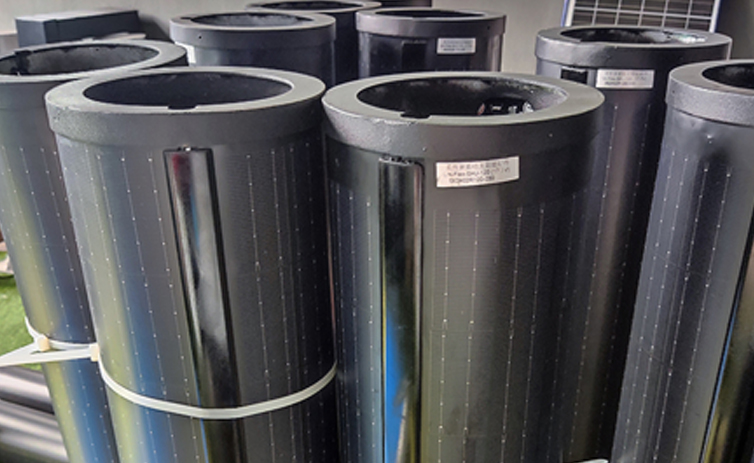 Panneau solaire flexible 140 W : solution d'alimentation haute performance, élégante et polyvalente pour poteaux d'éclairage et éclairages de parc